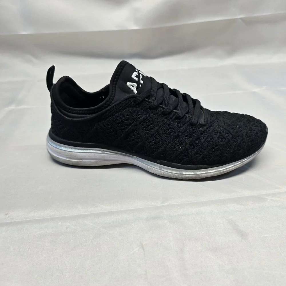 APL Techloom Phantom Women Sz 8.5‎ Shoes Black/metallic/white